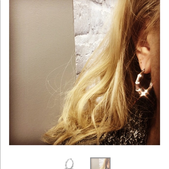 Beautiful earrings v comfortable to wear - Picture 4 of 5